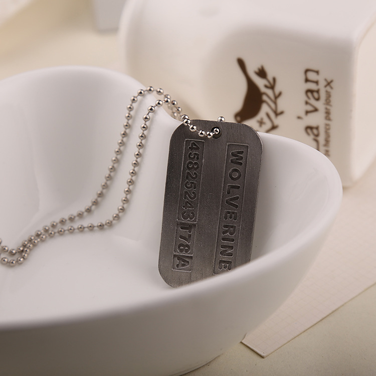 X Men Necklace Logan Hugh Jack - Vintage Fashion Tags 评论和价格